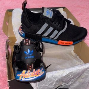 Adidas NMD_R1 J 'Graffiti - Black Bluebird men size 10